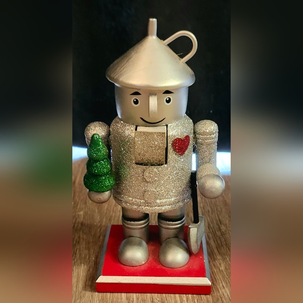 Wizard of Oz Tinman Nutcracker